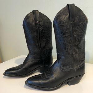 Like new Dan Post boots size 6 M